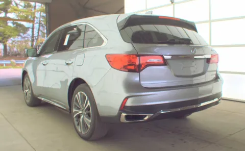 More photos of 2019 Acura MDX w/Technology Pkg at Auto Boutique Ohio, OH