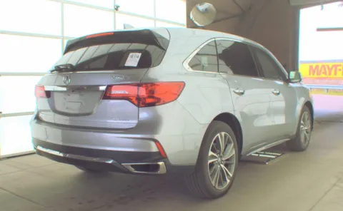 More photos of 2019 Acura MDX w/Technology Pkg at Auto Boutique Ohio, OH