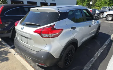 More photos of 2020 Nissan Kicks S at Auto Boutique Ohio, OH