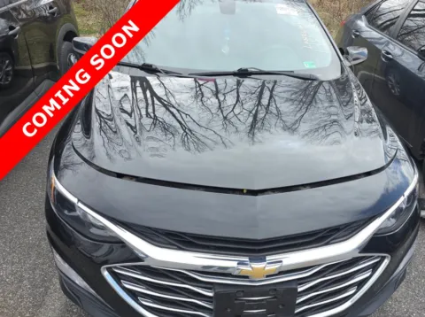 Another view of 2022 Chevrolet Malibu LT for sale in Columbus, OH at Auto Boutique Ohio