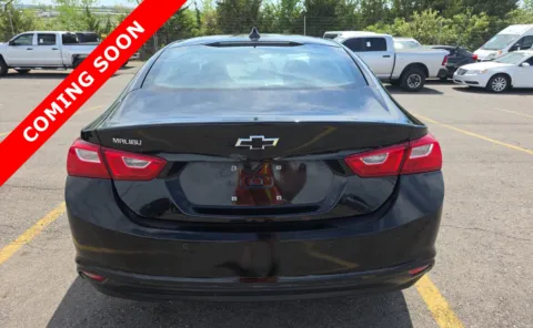 More photos of 2022 Chevrolet Malibu LS at Auto Boutique Ohio, OH