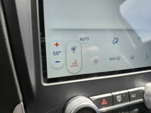 More photos of 2022 Ford Edge Titanium at Auto Boutique Ohio, OH