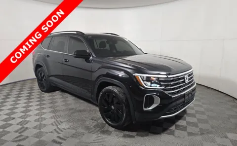 Another view of 2025 Volkswagen Atlas 2.0T SE w/Technology for sale in Columbus, OH at Auto Boutique Ohio