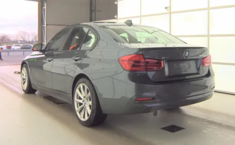 More photos of 2018 BMW 3 Series 320i xDrive at Auto Boutique Ohio, OH