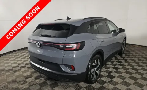 More photos of 2023 Volkswagen ID.4 Pro at Auto Boutique Ohio, OH