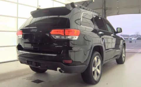 More photos of 2015 Jeep Grand Cherokee Limited at Auto Boutique Ohio, OH