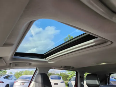 Photos of 2012 Mitsubishi Outlander GT for sale in Columbus, OH at Auto Boutique Ohio