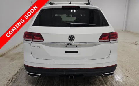 More photos of 2021 Volkswagen Atlas 3.6L V6 SEL at Auto Boutique Ohio, OH