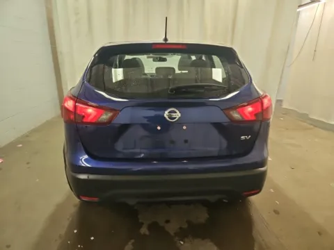 More photos of 2017 Nissan Rogue Sport S at Auto Boutique Ohio, OH