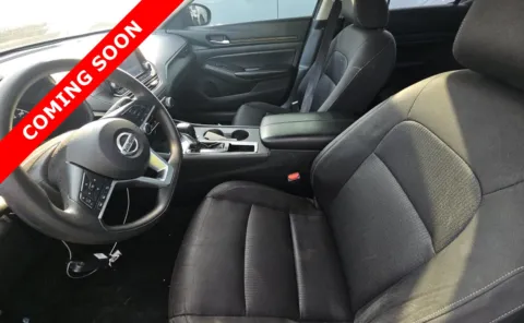 More photos of 2022 Nissan Altima 2.5 S at Auto Boutique Ohio, OH