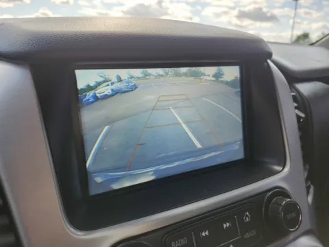 More photos of 2019 GMC Yukon XL SLT at Auto Boutique Ohio, OH
