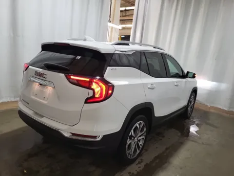 More photos of 2019 GMC Terrain SLT at Auto Boutique Ohio, OH