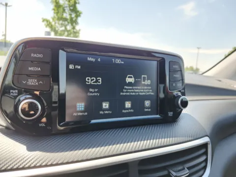 More photos of 2021 Hyundai Tucson SE at Auto Boutique Ohio, OH