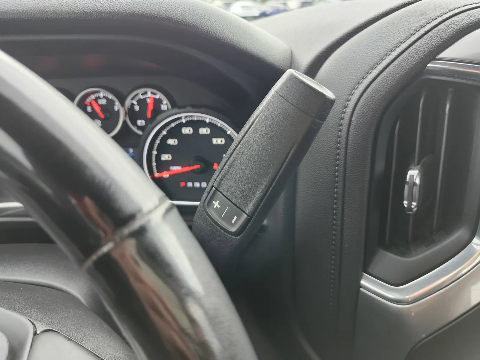 2023 Chevrolet Silverado 3500HD LT - Photo 33