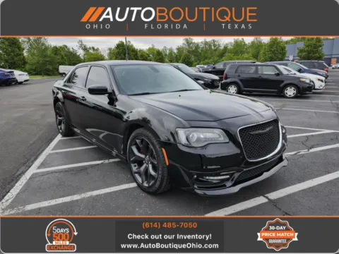 Black 2020 Chrysler 300 Touring L for sale in Columbus, OH