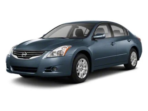 Silver 2010 Nissan Altima 2.5 SL for sale in Columbus, OH