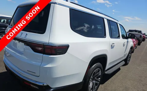 More photos of 2024 Jeep Wagoneer L Series II at Auto Boutique Ohio, OH