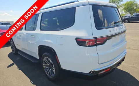 More photos of 2024 Jeep Wagoneer L Series II at Auto Boutique Ohio, OH