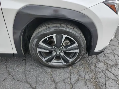 More photos of 2019 Lexus UX 200 Luxury at Auto Boutique Ohio, OH