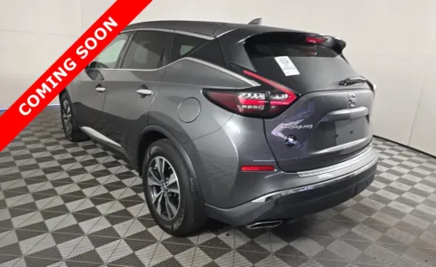More photos of 2021 Nissan Murano S at Auto Boutique Ohio, OH