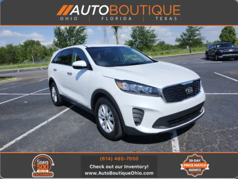 White 2020 Kia Sorento LX V6 for sale in Columbus, OH