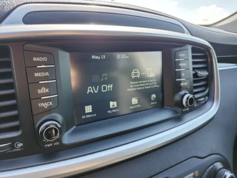 More photos of 2020 Kia Sorento LX V6 at Auto Boutique Ohio, OH