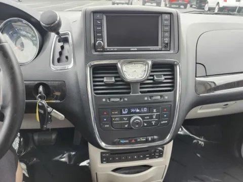 More photos of 2011 Chrysler Town & Country Touring-L at Auto Boutique Ohio, OH