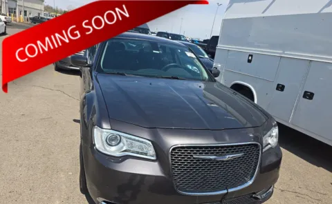 Gray 2018 Chrysler 300 Touring for sale in Columbus, OH