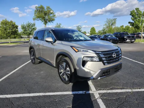 Silver 2024 Nissan Rogue SL for sale in Columbus, OH