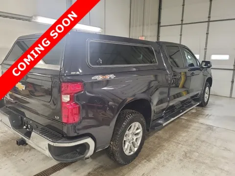 More photos of 2023 Chevrolet Silverado 1500 LT at Auto Boutique Ohio, OH