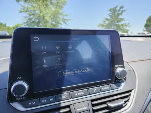 More photos of 2020 Nissan Altima 2.5 SR at Auto Boutique Ohio, OH
