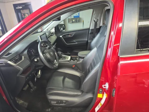 More photos of 2019 Toyota RAV4 Limited at Auto Boutique Ohio, OH