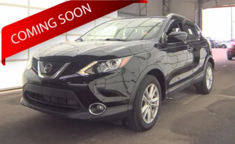 Black 2019 Nissan Rogue Sport SL for sale in Columbus, OH