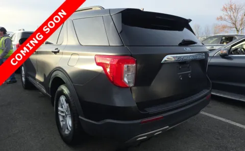 More photos of 2022 Ford Explorer XLT at Auto Boutique Ohio, OH