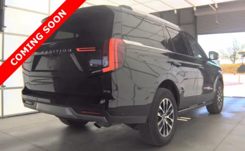 More photos of 2025 Ford Expedition Platinum at Auto Boutique Ohio, OH