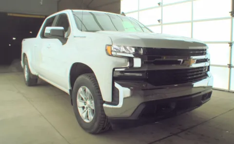 Another view of 2020 Chevrolet Silverado 1500 LT for sale in Columbus, OH at Auto Boutique Ohio