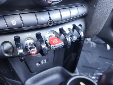 More photos of 2015 MINI Cooper Hardtop S at Auto Boutique Ohio, OH