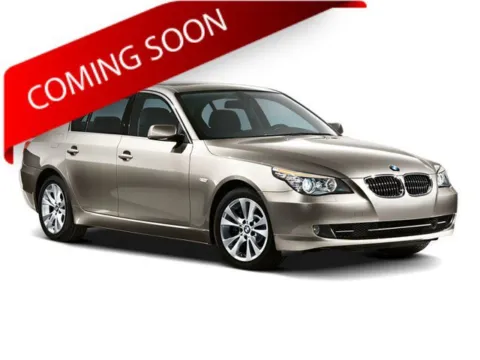 Gold 2010 BMW 5 Series 528i xDrive for sale in Columbus, OH