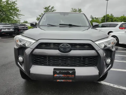 More photos of 2018 Toyota 4Runner SR5 Premium at Auto Boutique Ohio, OH