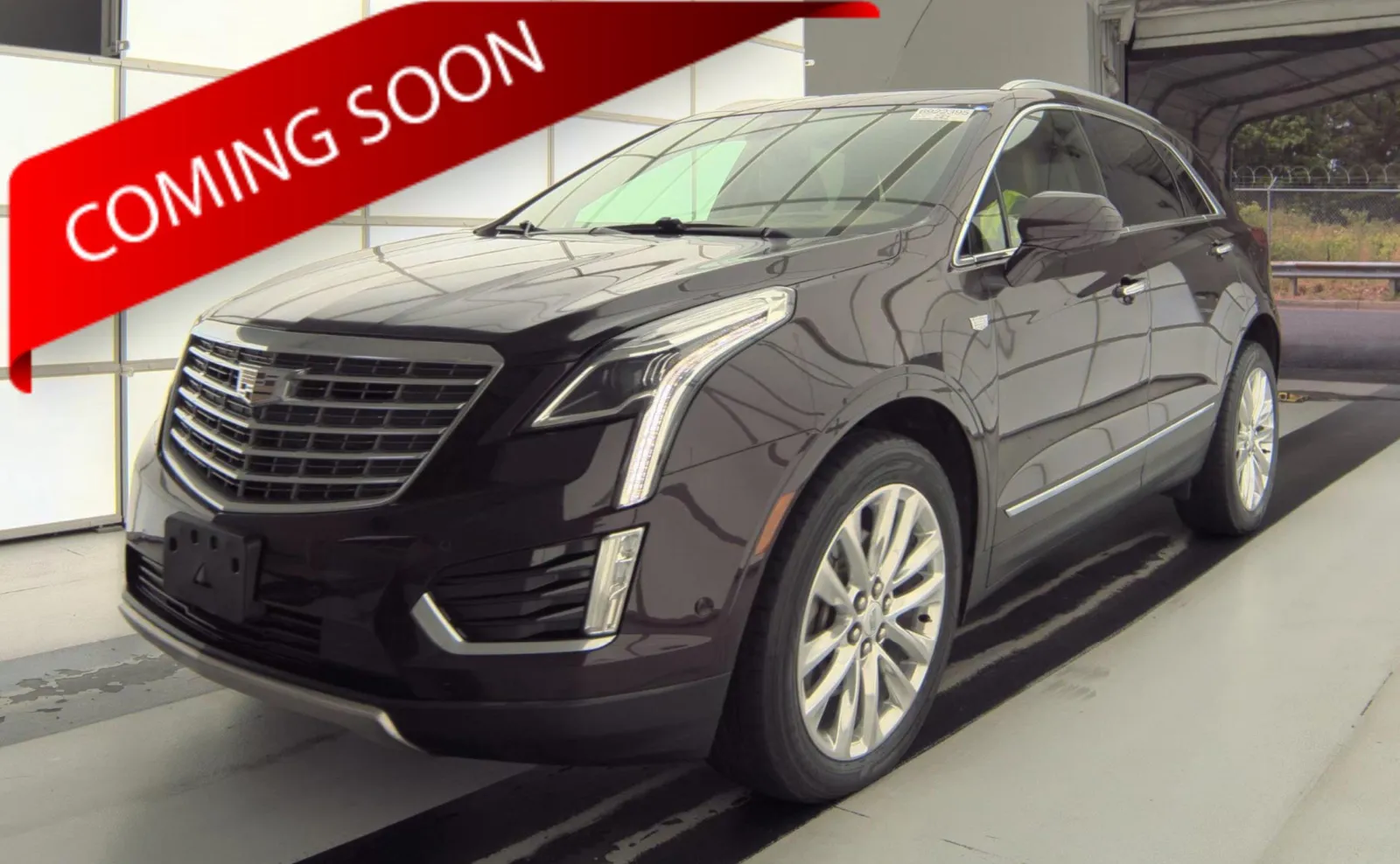 2017 Cadillac XT5 AWD Platinum's photo