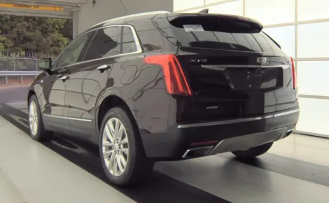 More photos of 2017 Cadillac XT5 Platinum AWD at Auto Boutique Ohio, OH
