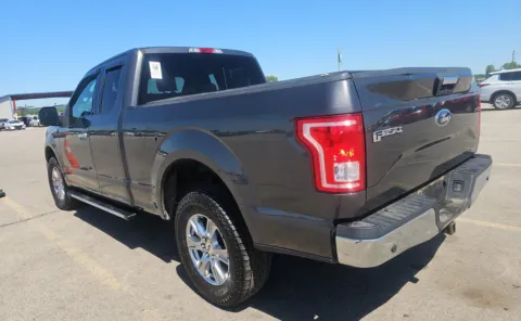 More photos of 2016 Ford F-150 XLT at Auto Boutique Ohio, OH