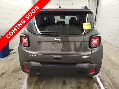 More photos of 2021 Jeep Renegade Latitude at Auto Boutique Ohio, OH