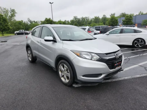 More photos of 2016 Honda HR-V LX at Auto Boutique Ohio, OH