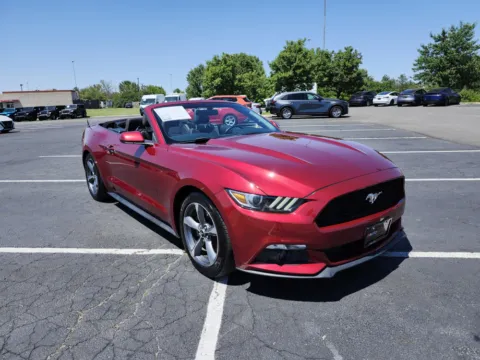 More photos of 2016 Ford Mustang V6 at Auto Boutique Ohio, OH