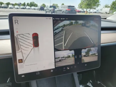 More photos of 2023 Tesla Model Y Long Range at Auto Boutique Ohio, OH