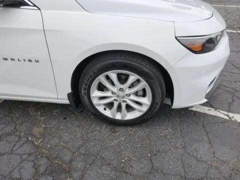 More photos of 2017 Chevrolet Malibu LT at Auto Boutique Ohio, OH