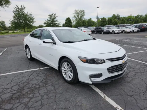 More photos of 2017 Chevrolet Malibu LT at Auto Boutique Ohio, OH
