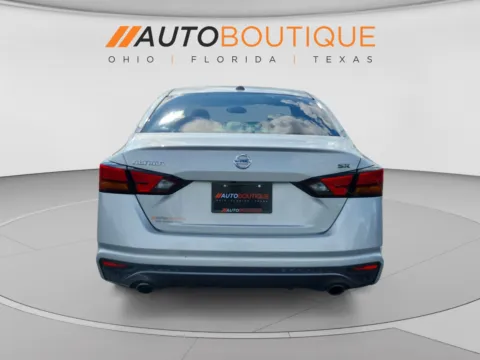 More photos of 2019 Nissan Altima 2.5 SR at Auto Boutique Ohio, OH