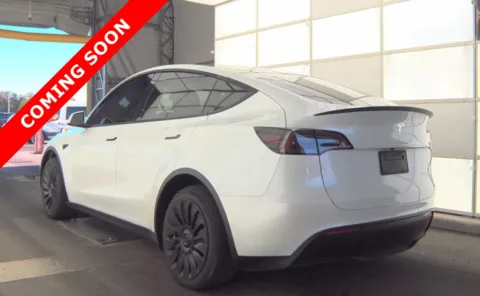 More photos of 2023 Tesla Model Y Performance at Auto Boutique Ohio, OH